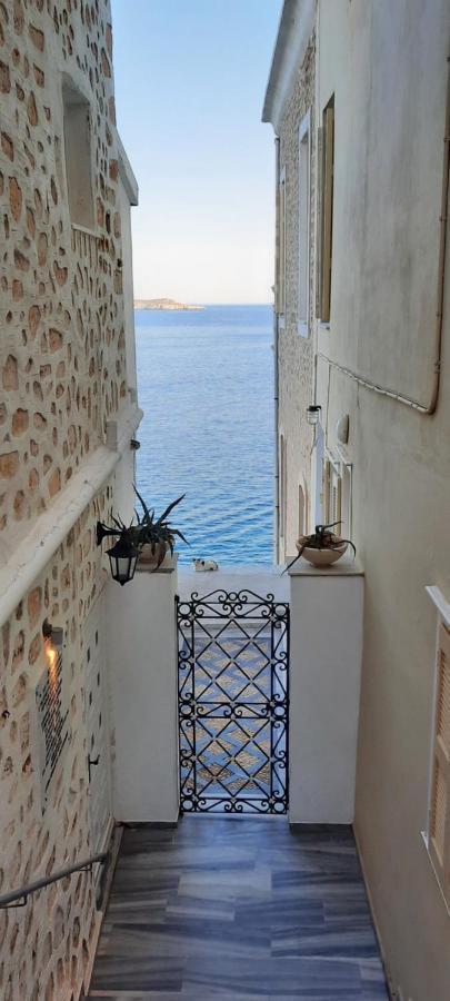 Hermes Penthouse Ermoupoli Exterior foto